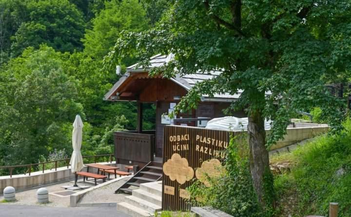 Guest House Happy Day Slunj Zewnętrze zdjęcie